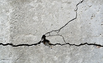 Using Metrology to Study Cracks in Concrete