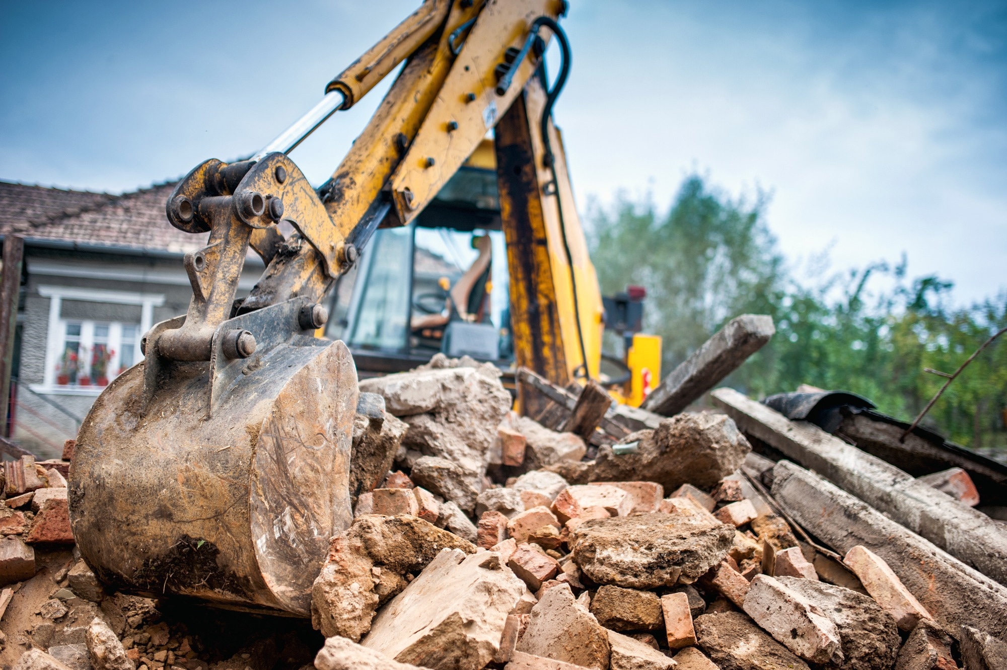 BIM Framework for Sustainable Construction and Demolition Waste Management